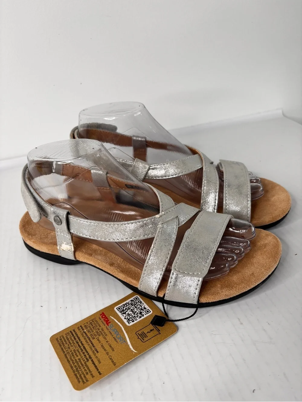 Spenco Grace Sandals Womens Size 8W Comfort Orthotic Cross Strap Sliver Metallic